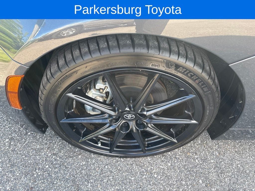 2025 Toyota GR86 Premium